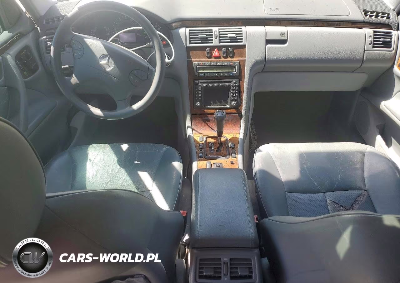2000 Mercedes-Benz E 320 VIN:WDBJF65J0YB094192 - 8