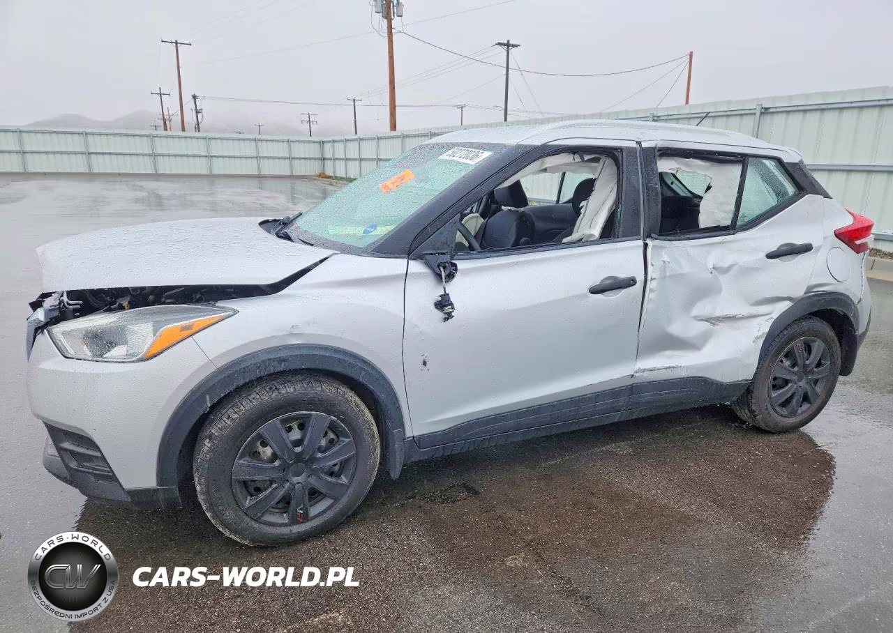 2018 Nissan Kicks S