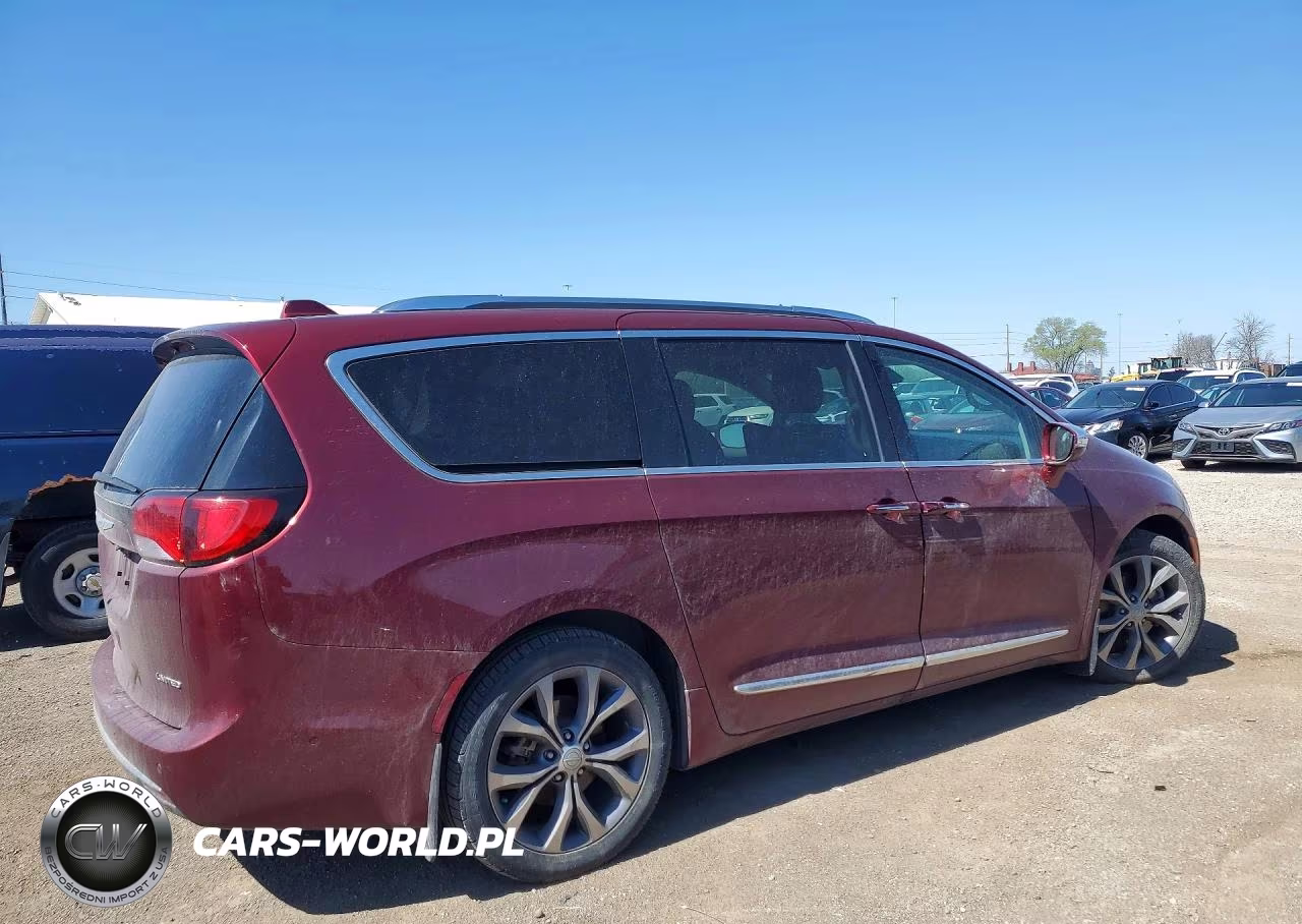 2019 Chrysler Pacifica Limited VIN:2C4RC1GG7KR616083 - 3