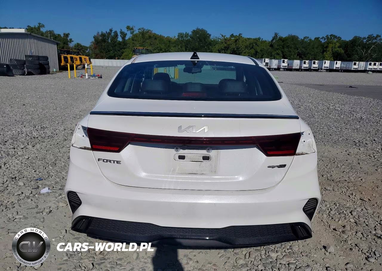 2022 Kia Forte Gt Line VIN:3KPF54AD0NE444353 - 6