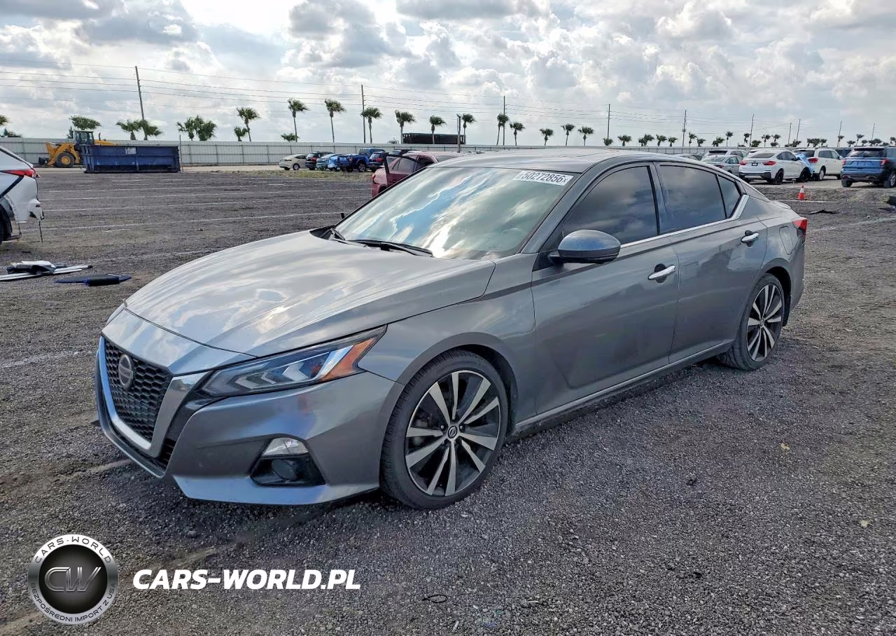2020 Nissan Altima Platinum