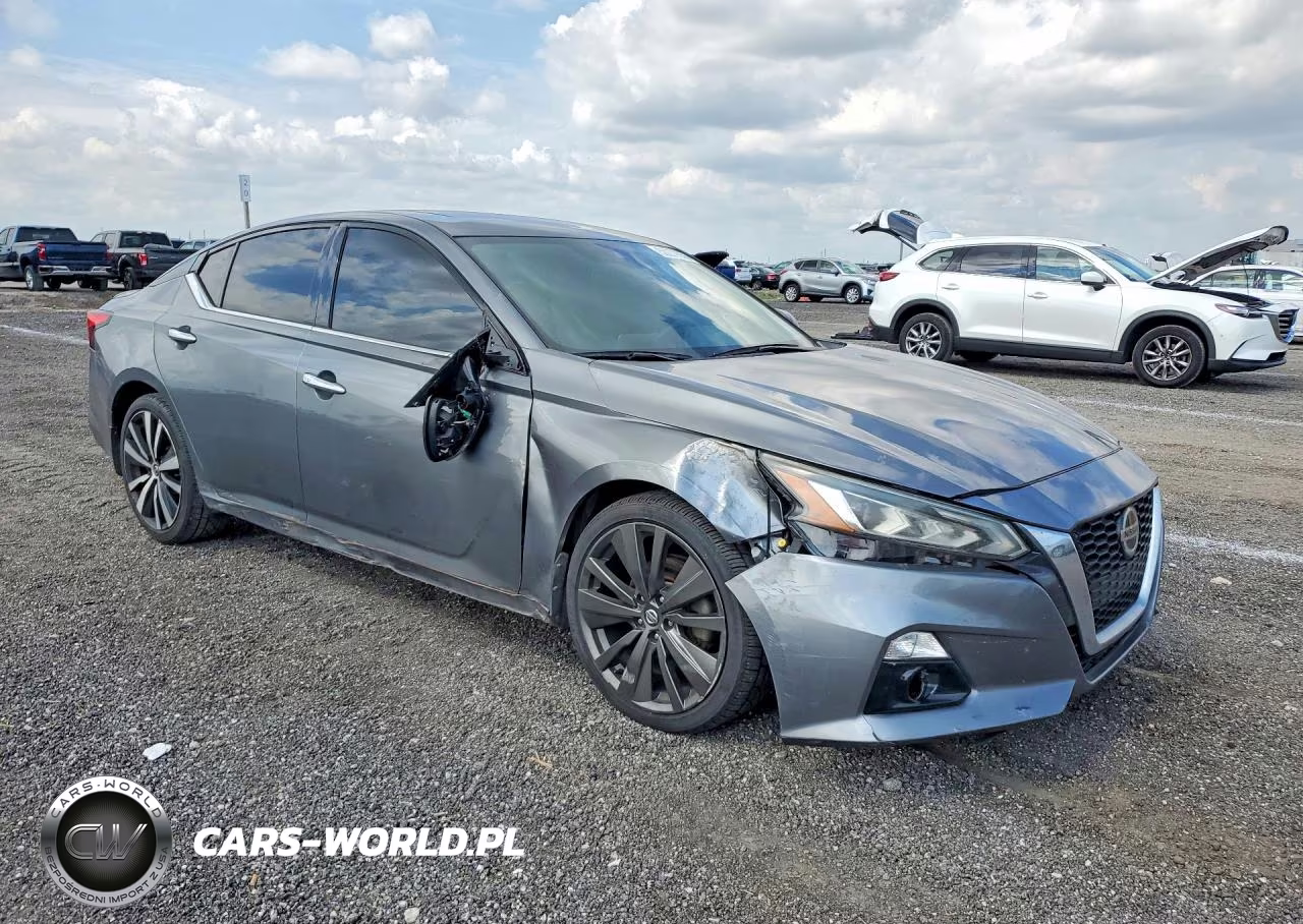 2020 Nissan Altima Platinum VIN:1N4AL4FV4LC117644 - 4