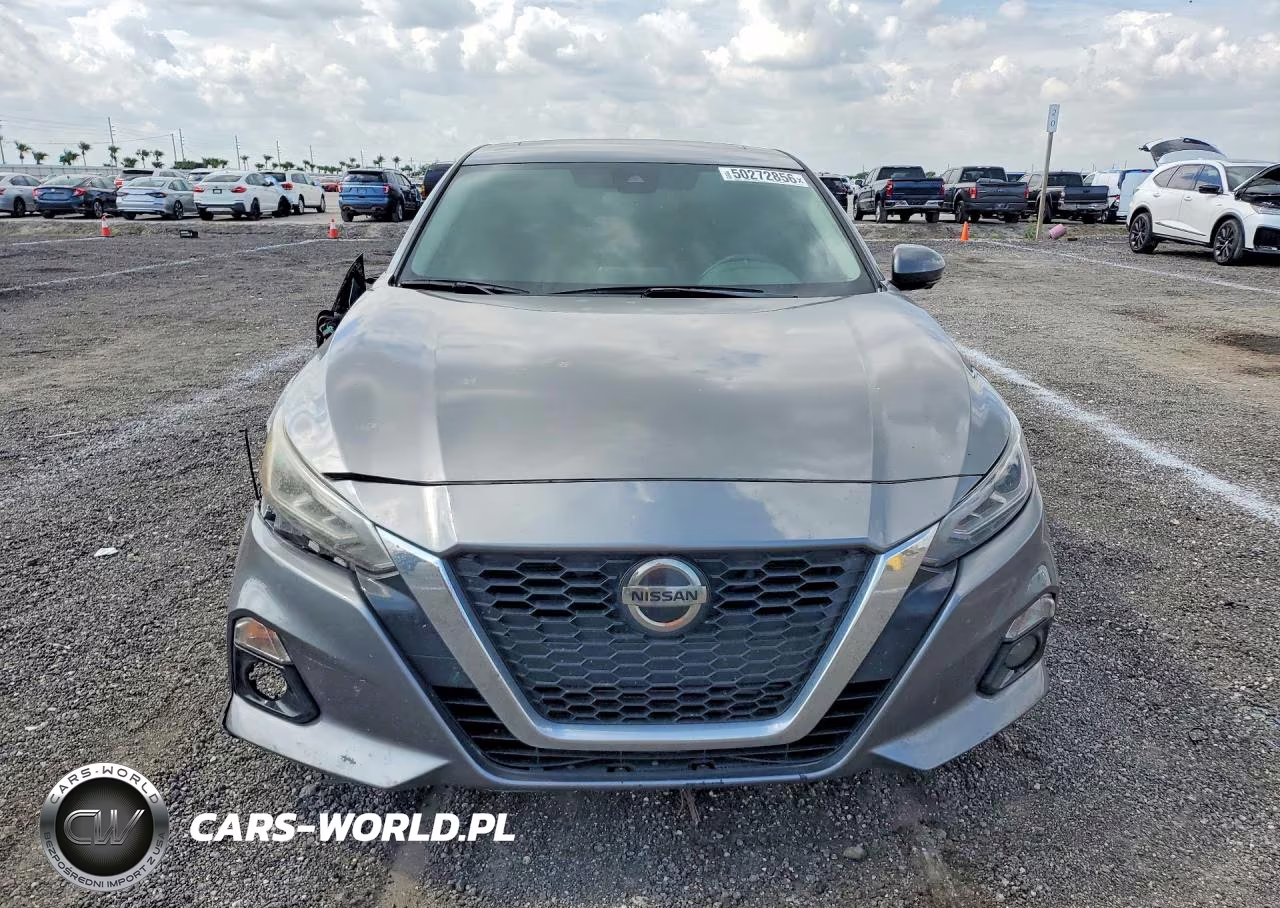 2020 Nissan Altima Platinum VIN:1N4AL4FV4LC117644 - 5
