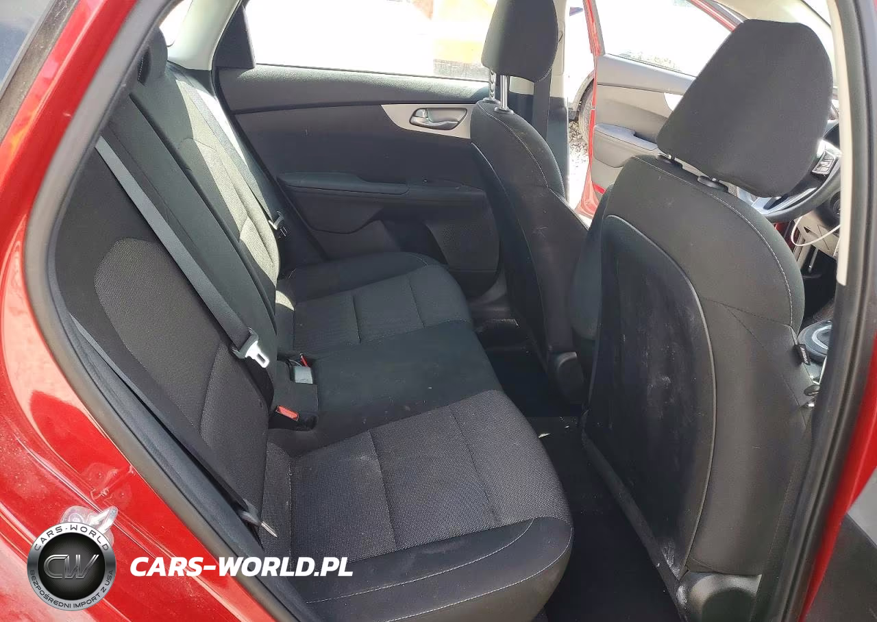 2023 Kia Forte Lxs VIN:3KPF24AD0PE628221 - 10