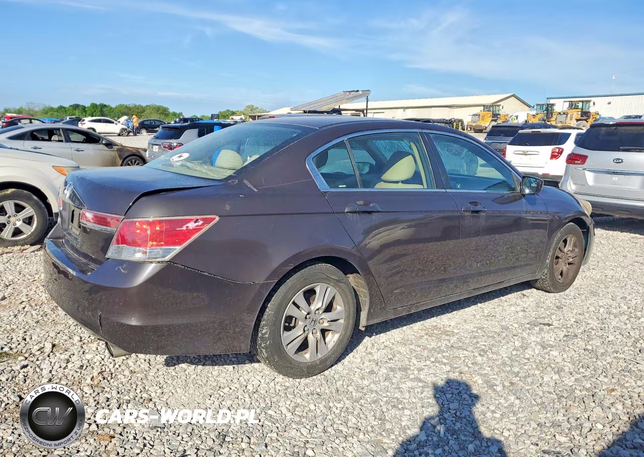 2011 Honda Accord Lxp VIN:1HGCP2F45BA023772 - 3