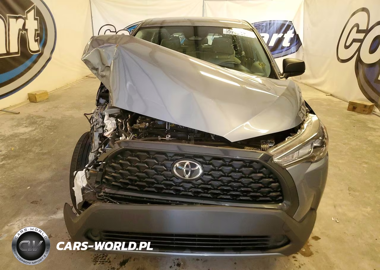2024 Toyota Corolla Cross L VIN:7MUAAABG7RV108584 - 5
