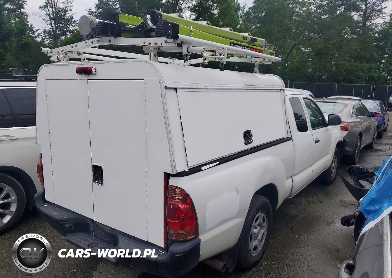 2015 Toyota Tacoma Access Cab VIN:5TFTX4CN2FX055587 - 3