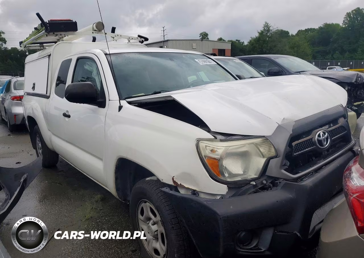 2015 Toyota Tacoma Access Cab VIN:5TFTX4CN2FX055587 - 4