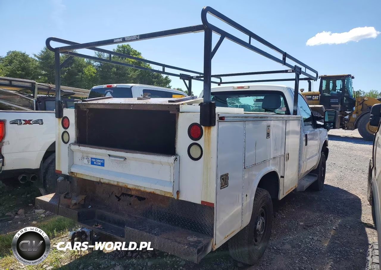2012 Ford F350 Super Duty VIN:1FDEF3B69CEB81710 - 3
