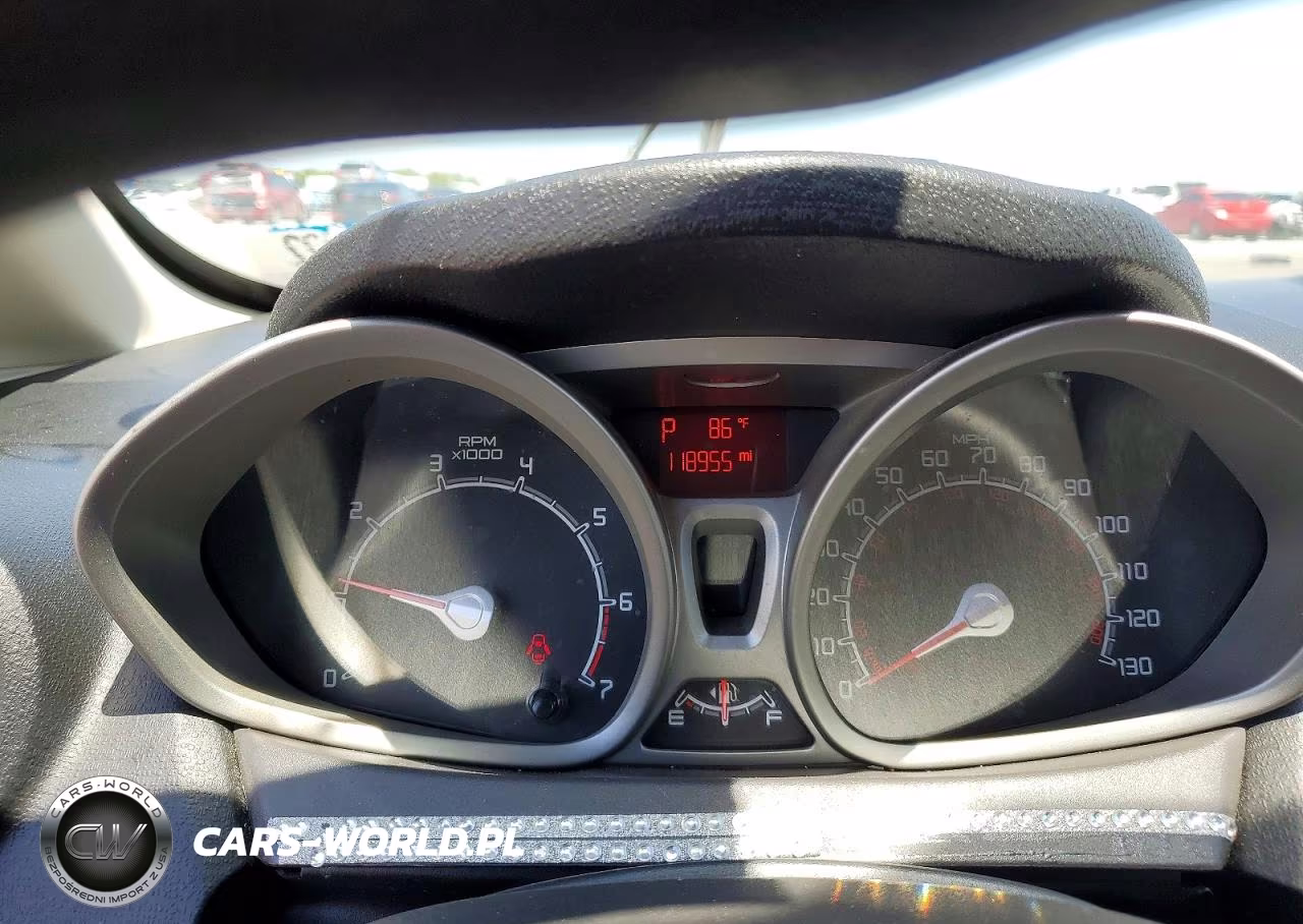 2011 Ford Fiesta Se VIN:3FADP4EJ8BM196040 - 9