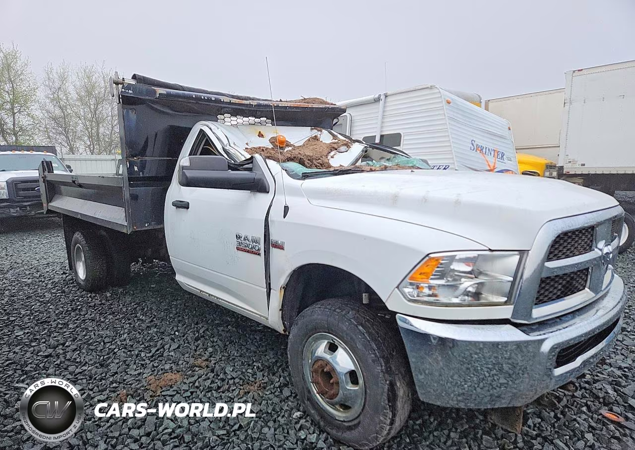 2018 Ram 3500 Dump Truck VIN:3C7WRTBJ5JG114308 - 4