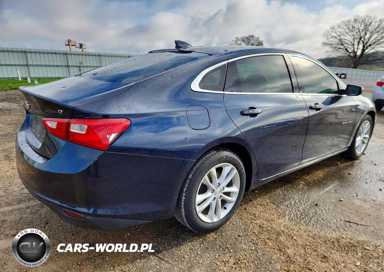 2017 Chevrolet Malibu Lt VIN:1G1ZE5ST9HF143348 - 3
