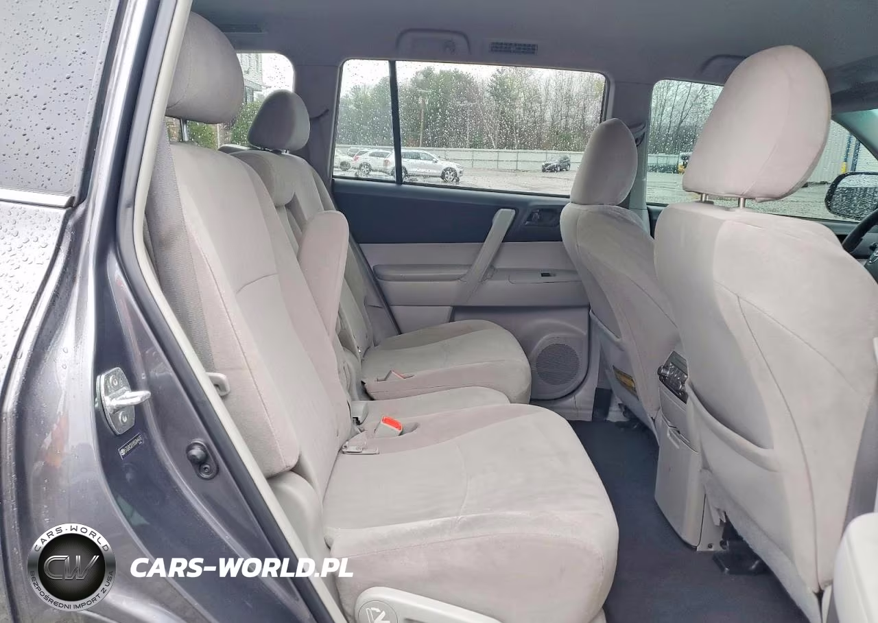 2011 Toyota Highlander Base VIN:5TDZK3EH1BS044476 - 11