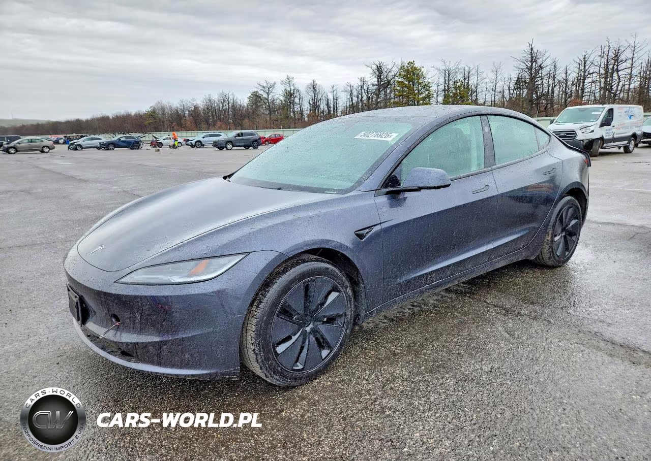 2024 Tesla Model 3 – zdjęcie 1 z 13