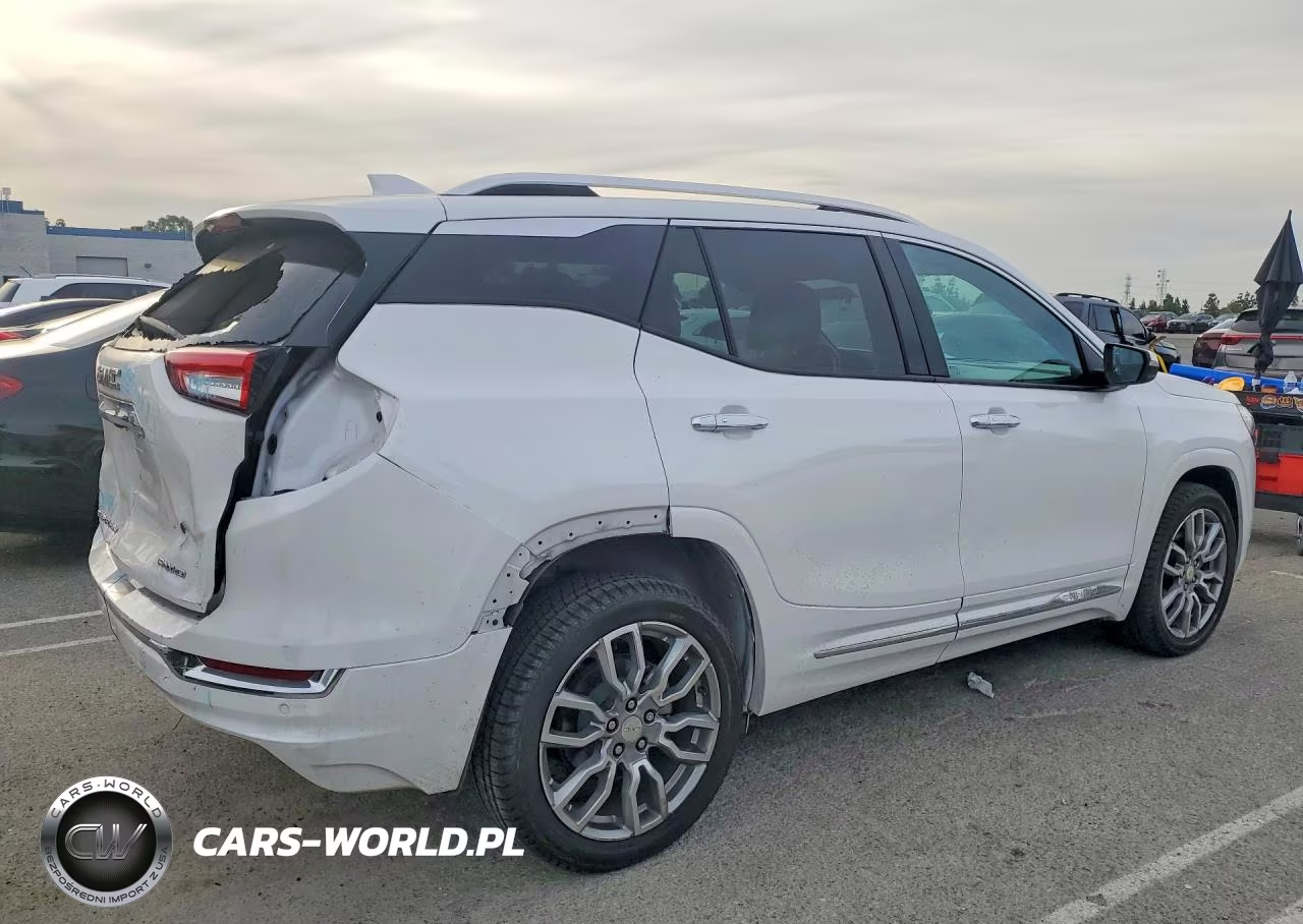 2022 GMC Terrain Denali VIN:3GKALXEV2NL230226 - 3