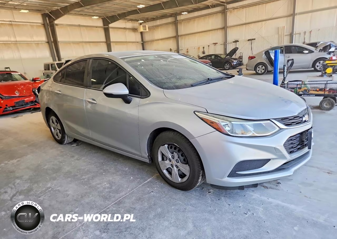 2017 Chevrolet Cruze Ls VIN:1G1BC5SM8H7271381 - 4