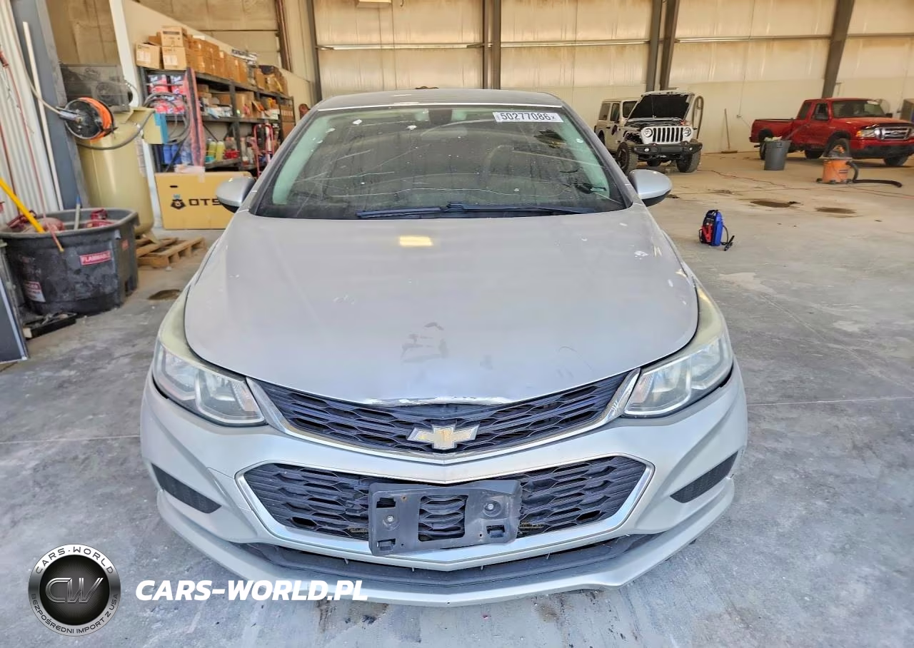 2017 Chevrolet Cruze Ls VIN:1G1BC5SM8H7271381 - 5