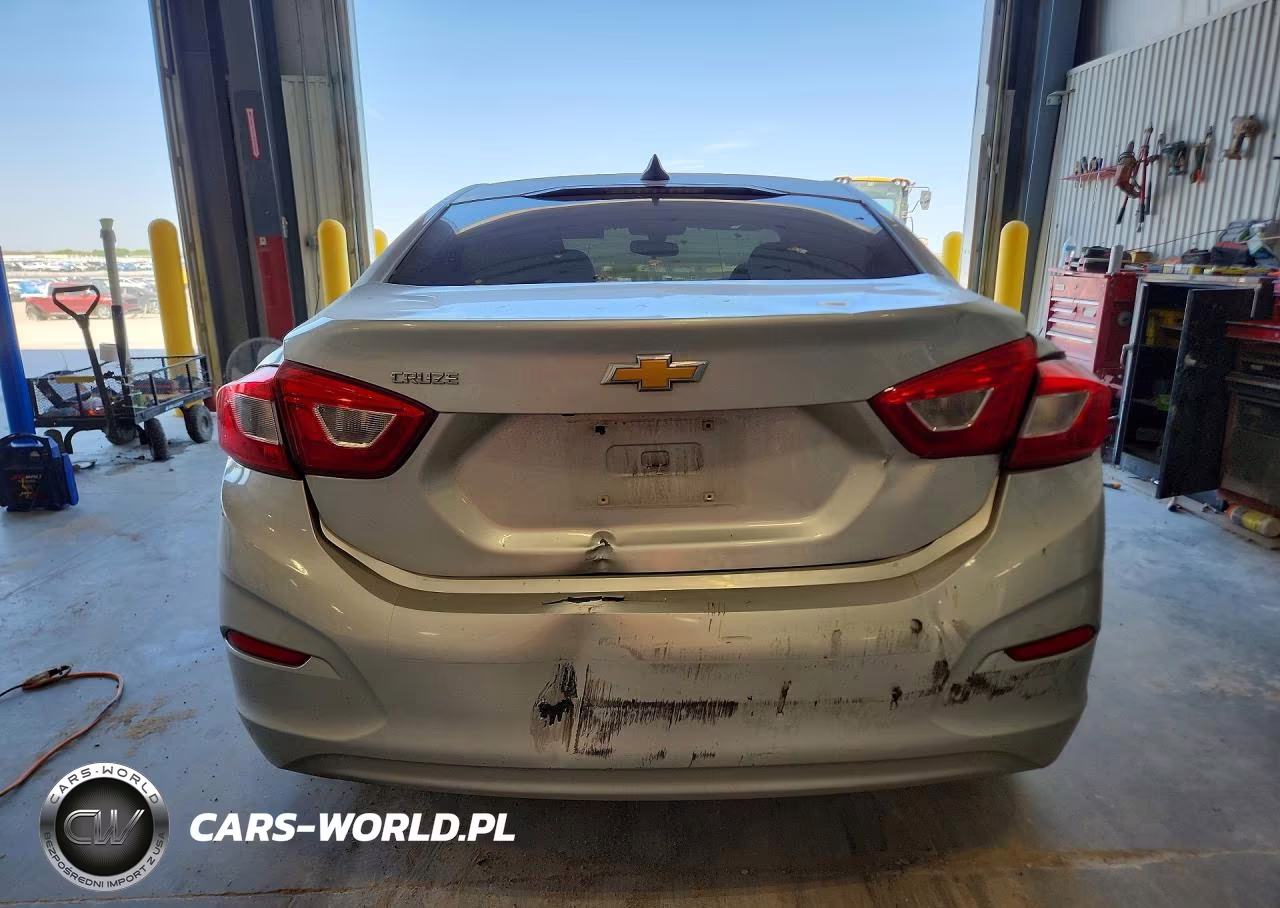 2017 Chevrolet Cruze Ls VIN:1G1BC5SM8H7271381 - 6