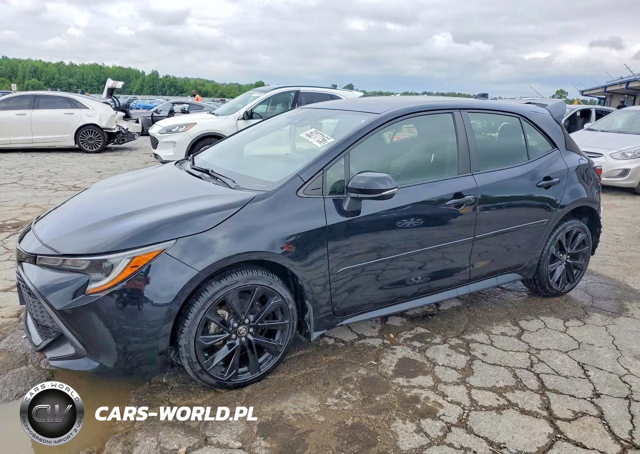 2022 Toyota Corolla Hatchback Se Nightshade Edition