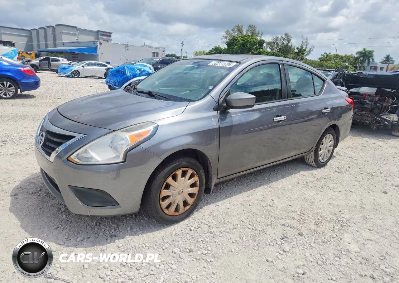 2016 Nissan Versa 1.6 Sv