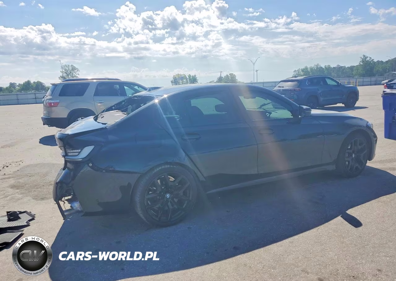 2025 BMW M340Xi VIN:3MW69FT0XS8F45627 - 3