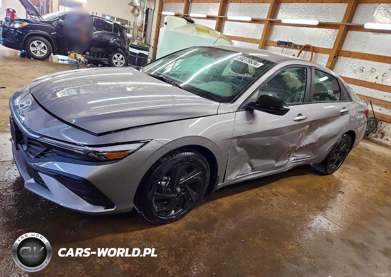 2026 Hyundai Elantra Sel Sport – zdjęcie 1 z 12
