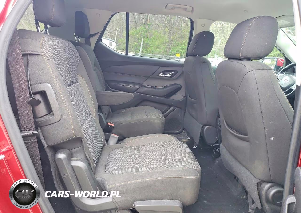 2018 Chevrolet Traverse Lt VIN:1GNERGKW0JJ141000 - 11