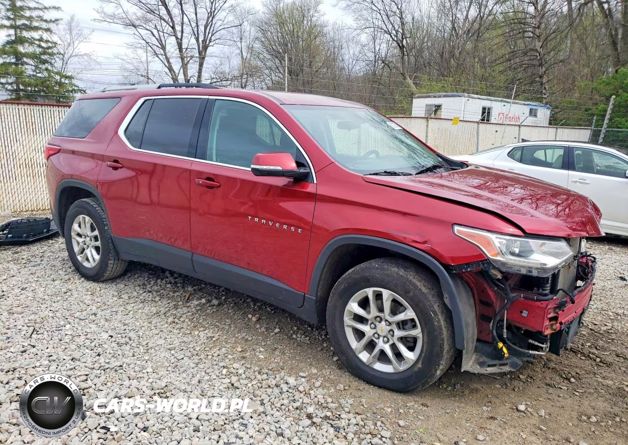 2018 Chevrolet Traverse Lt VIN:1GNERGKW0JJ141000 - 4
