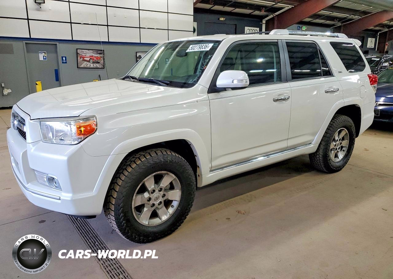 2013 Toyota 4Runner Sr5
