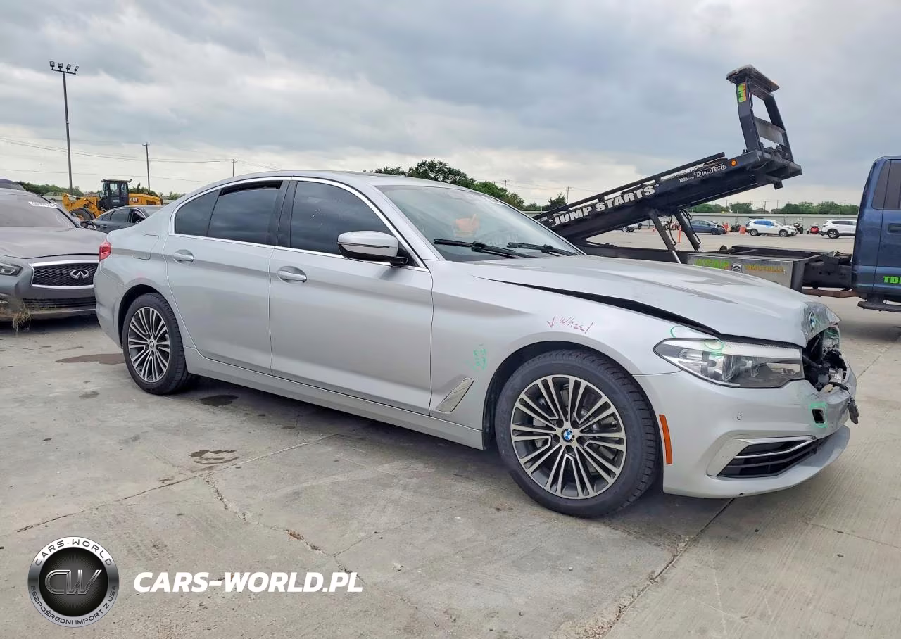 2019 BMW 540 I VIN:WBAJE5C57KWW11926 - 4