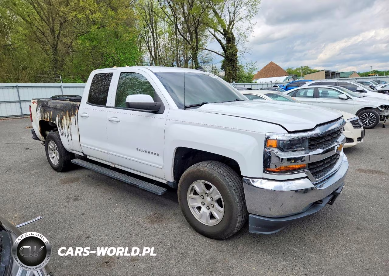 2018 Chevrolet Silverado K1500 Lt VIN:1GCVKREC3JZ181258 - 4