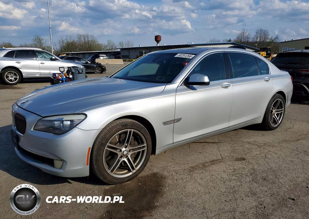2012 BMW 750 Lxi – zdjęcie 1 z 12
