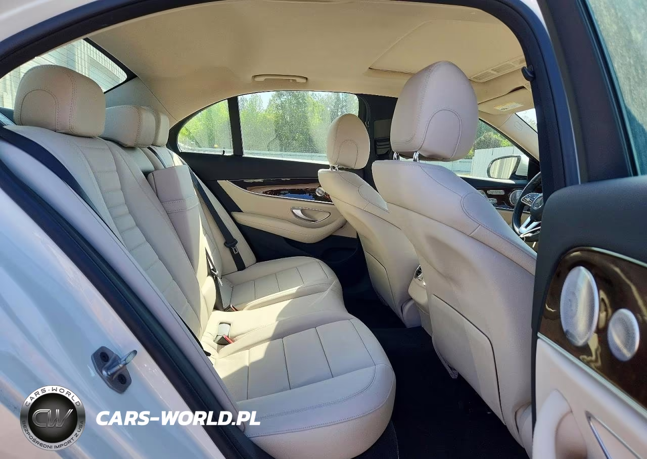 2019 Mercedes-Benz E 300 VIN:WDDZF4JB6KA653142 - 10