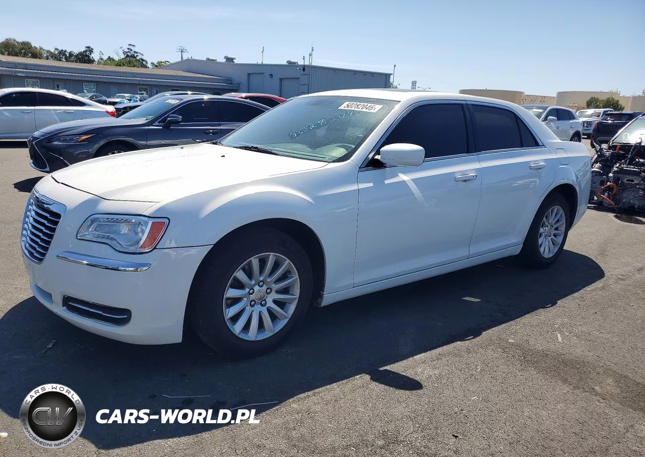 2014 Chrysler 300 – zdjęcie 1 z 12