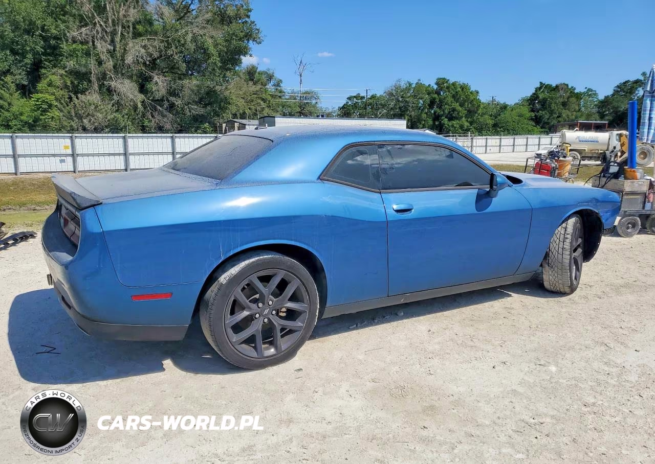 2021 Dodge Challenger Sxt VIN:2C3CDZAG6MH560435 - 3