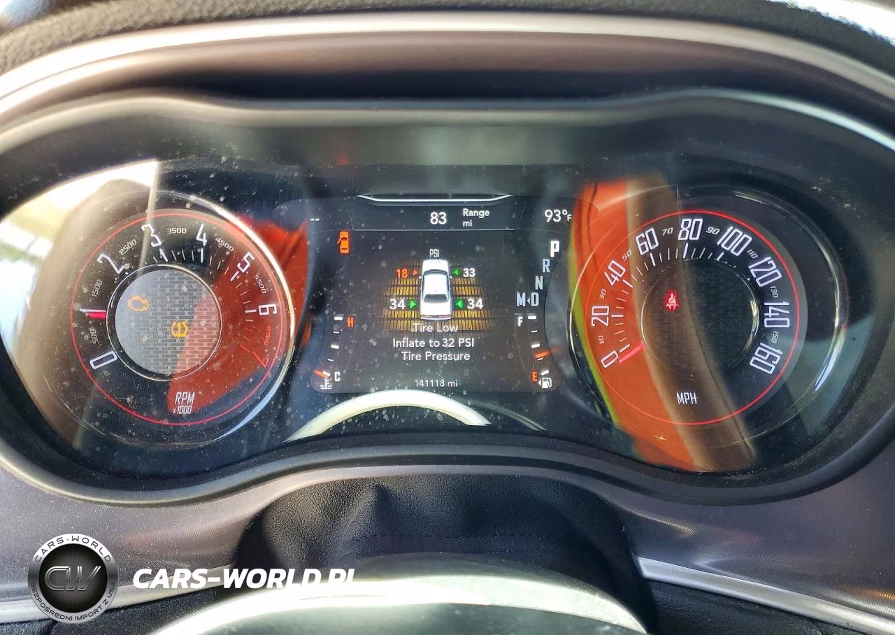 2021 Dodge Challenger Sxt VIN:2C3CDZAG6MH560435 - 9