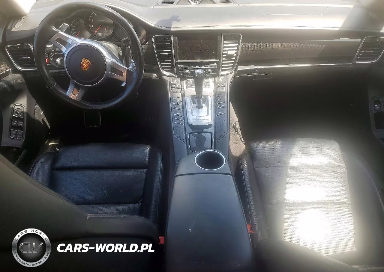 2016 Porsche Panamera 2 VIN:WP0AA2A71GL001109 - 8
