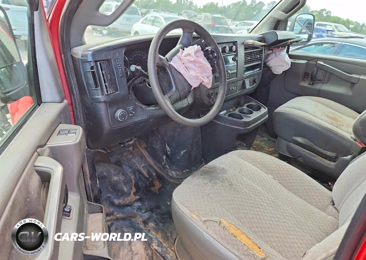 2019 Chevrolet Express G2500 VIN:1GCWGAFP1K1366160 - 8