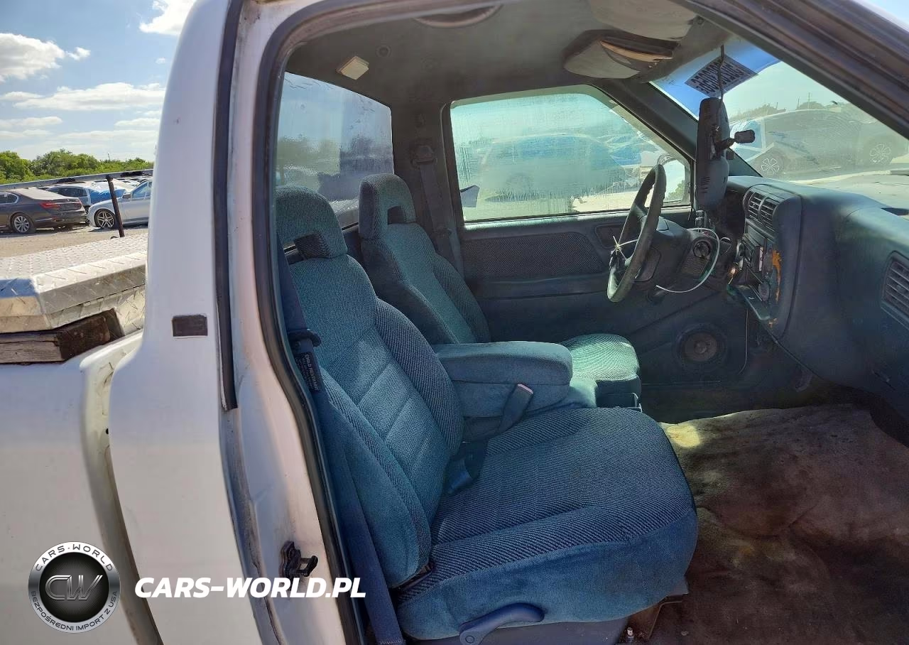 1995 Chevrolet S Truck S10 VIN:1GCCS14Z5SK250122 - 10