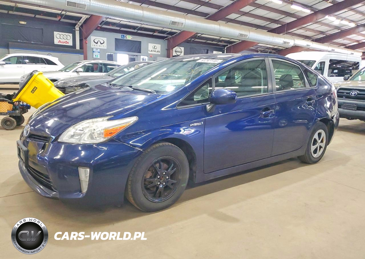 2015 Toyota Prius Two