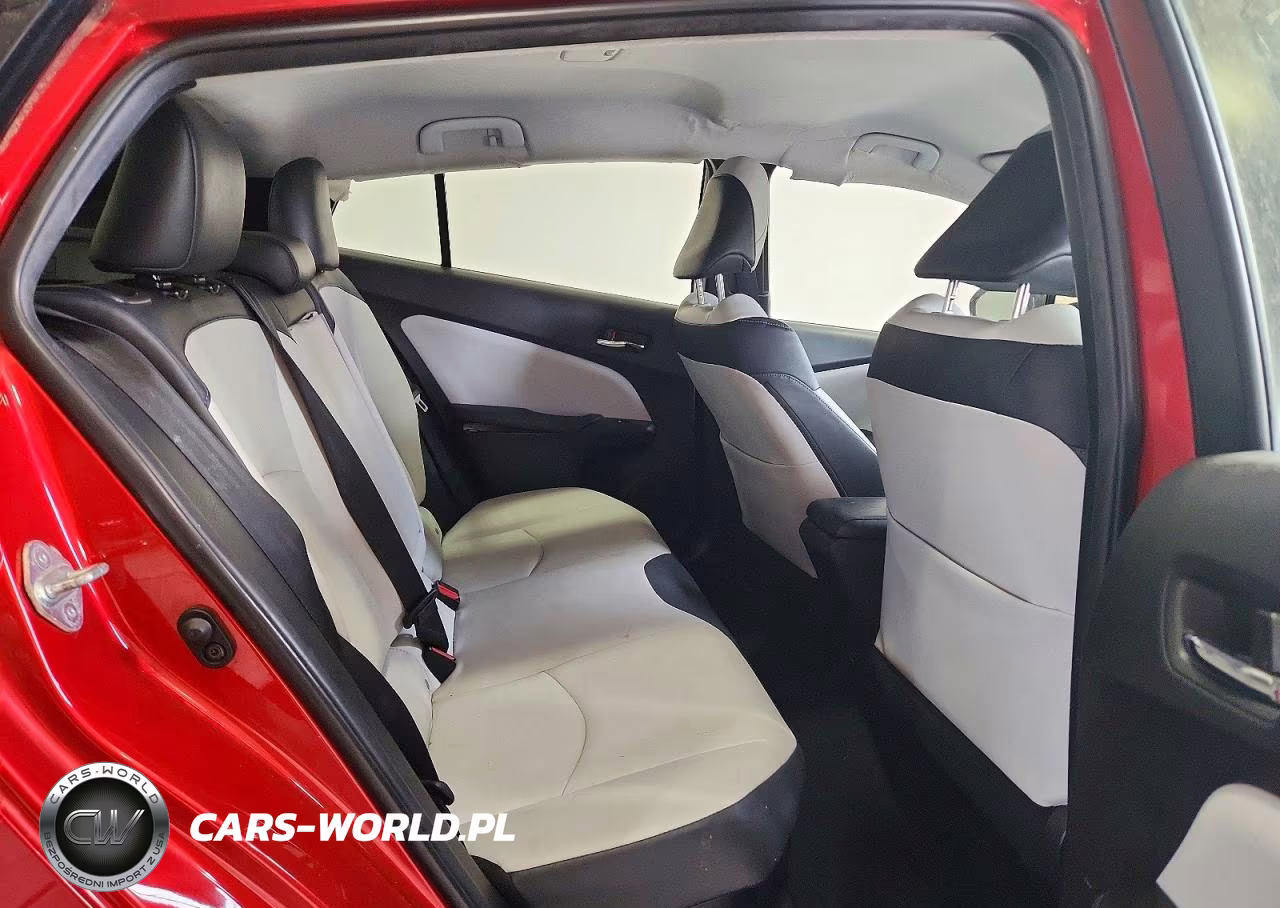 2017 Toyota Prius Four Touring VIN:JTDKARFUXH3529874 - 10