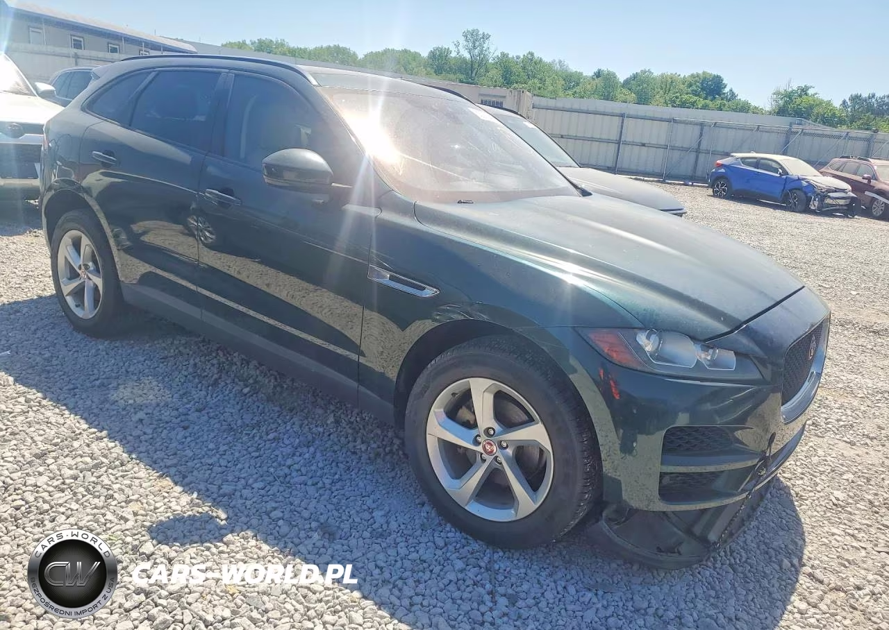 2017 Jaguar F-Pace Premium VIN:SADCJ2BN7HA090868 - 4