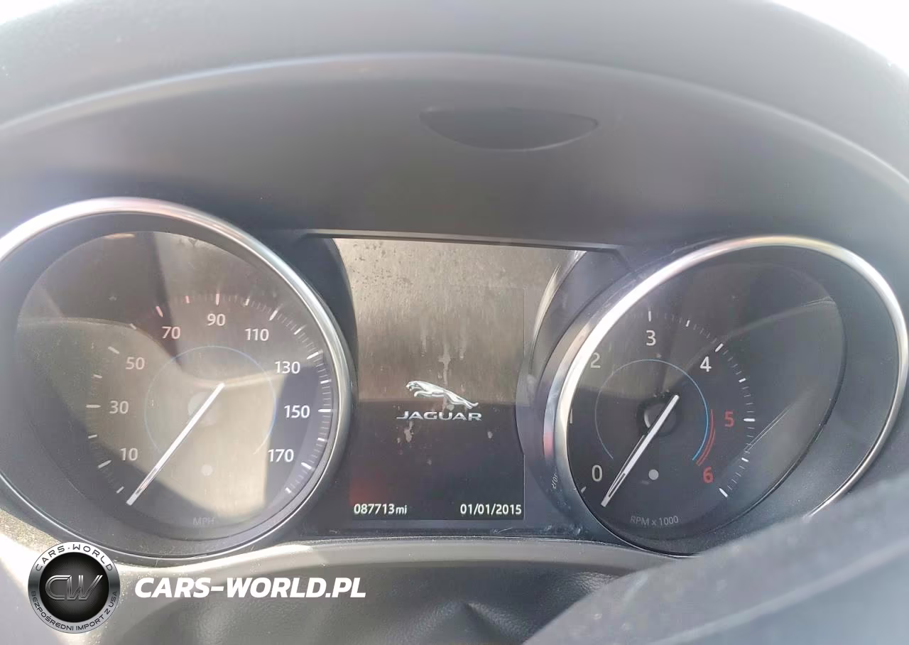 2017 Jaguar F-Pace Premium VIN:SADCJ2BN7HA090868 - 9