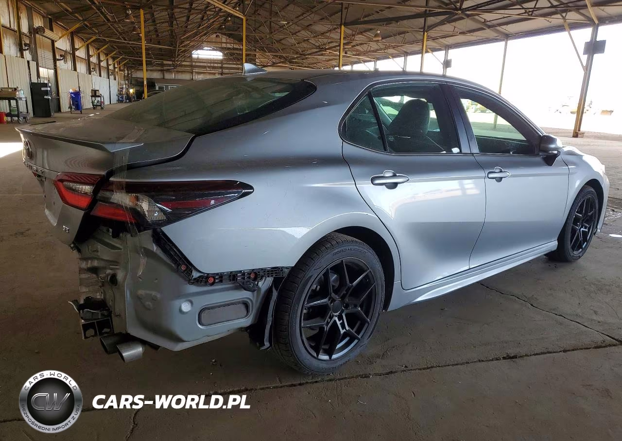 2021 Toyota Camry Se VIN:4T1G11AK9MU405253 - 3