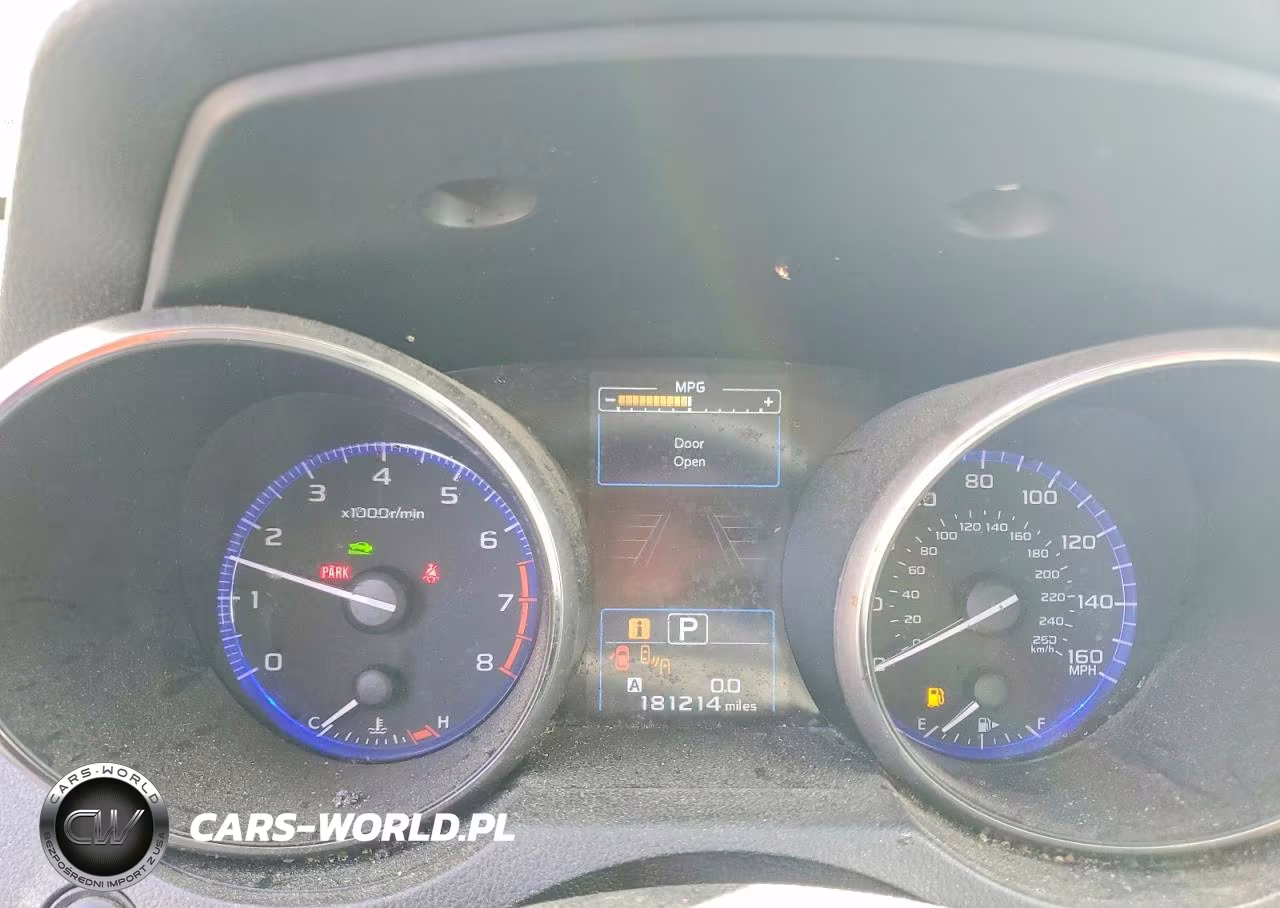 2018 Subaru Outback 3.6R Limited VIN:4S4BSENC6J3344270 - 9