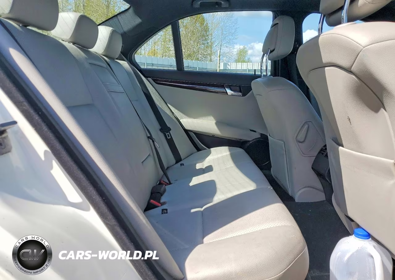 2009 Mercedes-Benz C 300 4Matic VIN:WDDGF81XX9R061894 - 10