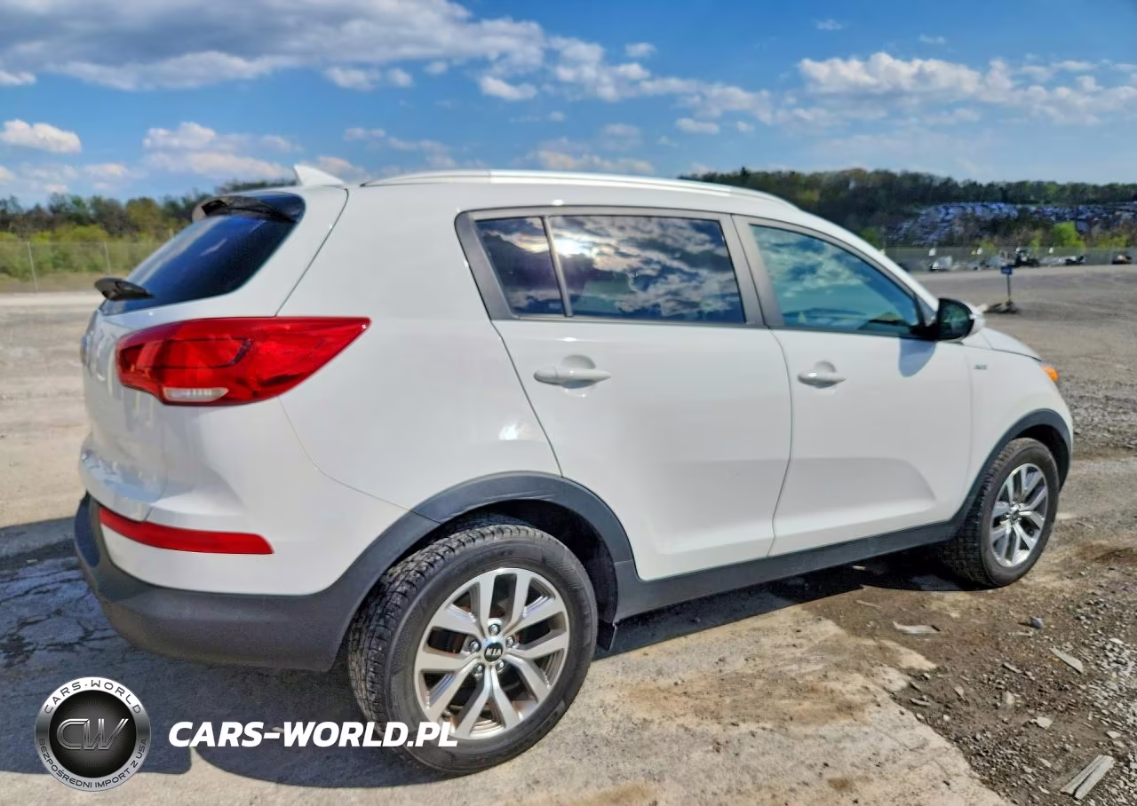 2015 Kia Sportage Lx VIN:KNDPBCAC8F7732623 - 3