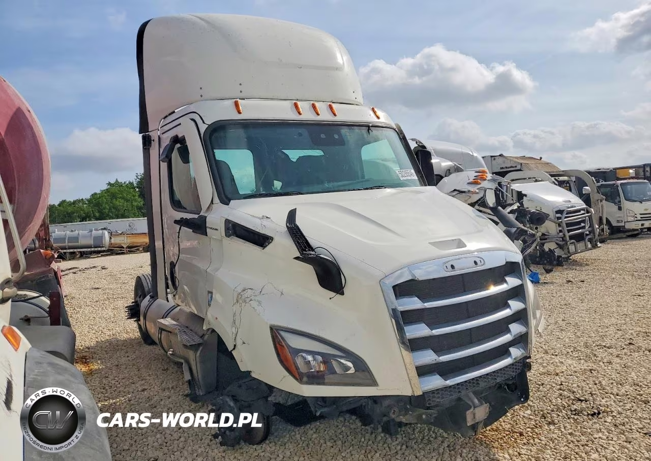 2022 Freightliner Cascadia 116 Semi Truck