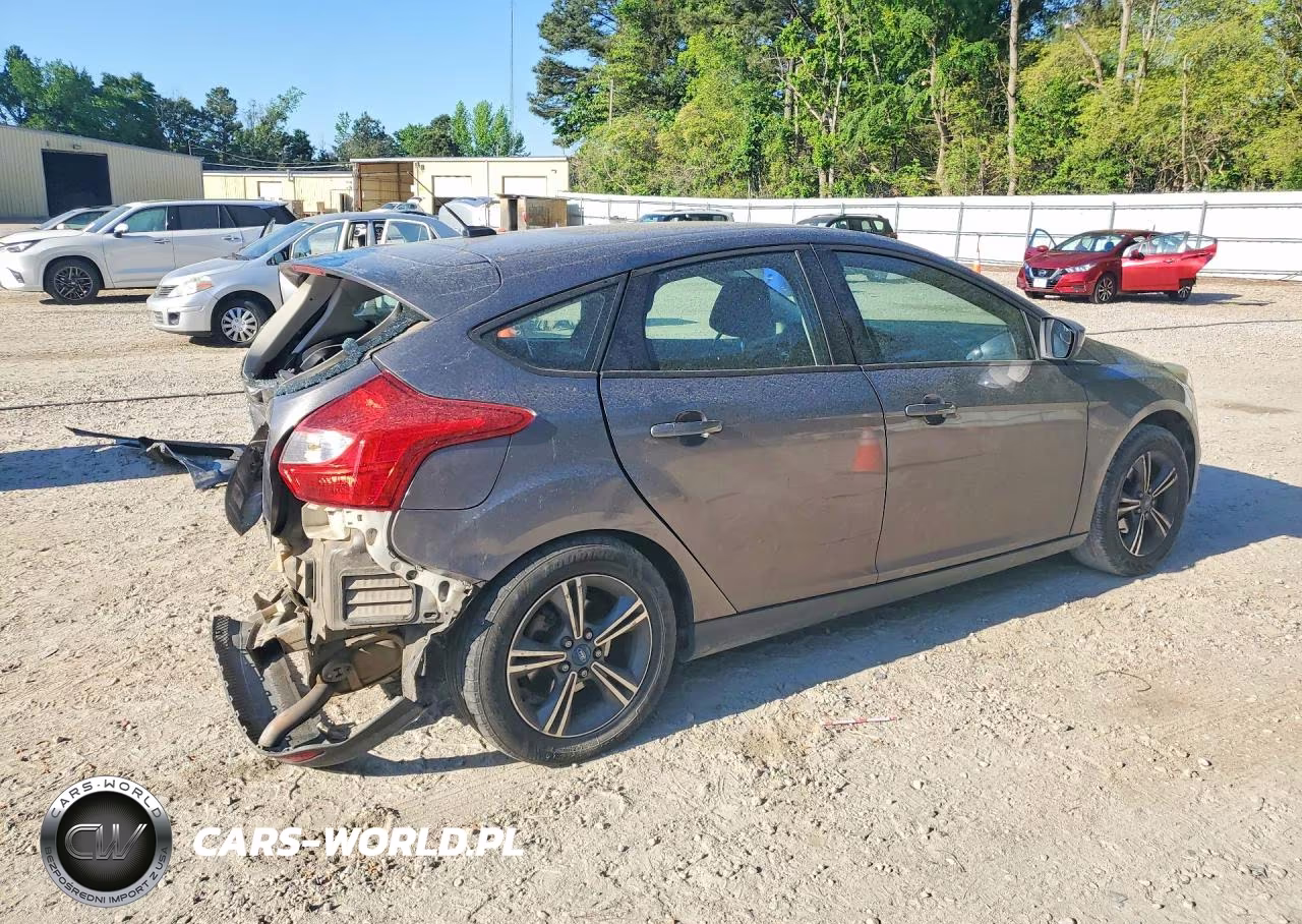 2012 Ford Focus Se VIN:1FAHP3K26CL224588 - 3