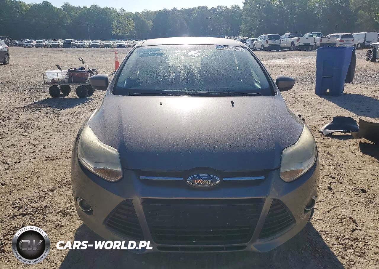 2012 Ford Focus Se VIN:1FAHP3K26CL224588 - 5